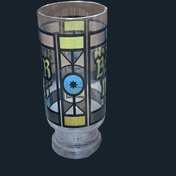 Two beer glasses. Beer me. - Picture 3 of 4